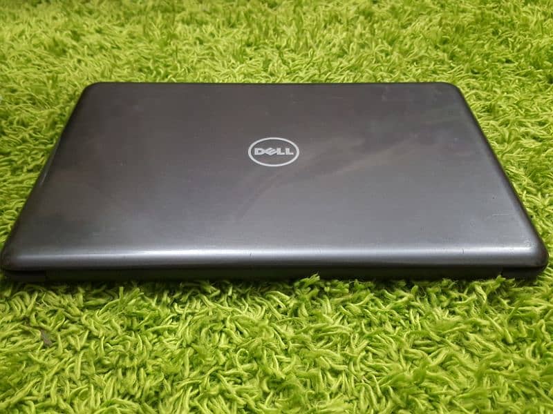 Dell latitude e3380 core i3 6th gen, 8gb ddr4, 10/10 condition