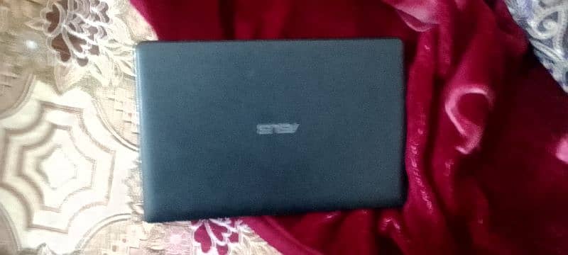 sale laptop