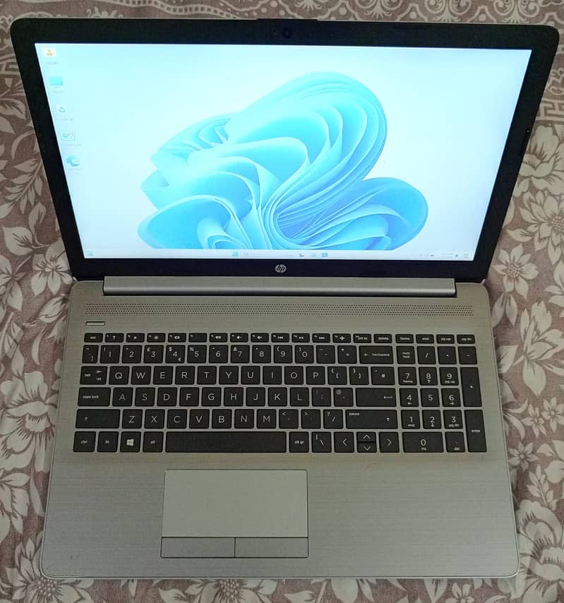 HP Ryzen 5=i7-10thGEN 2GB-AMD 8GB-RAM 256GB-SSD 15