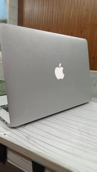 MacBook air 2012