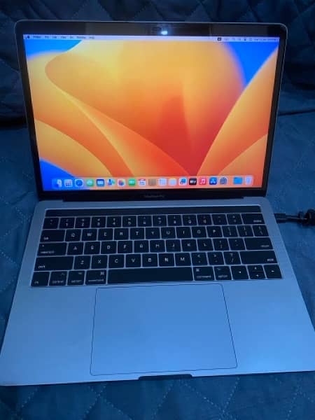 Macbook Pro 2017 For Urgent Sell