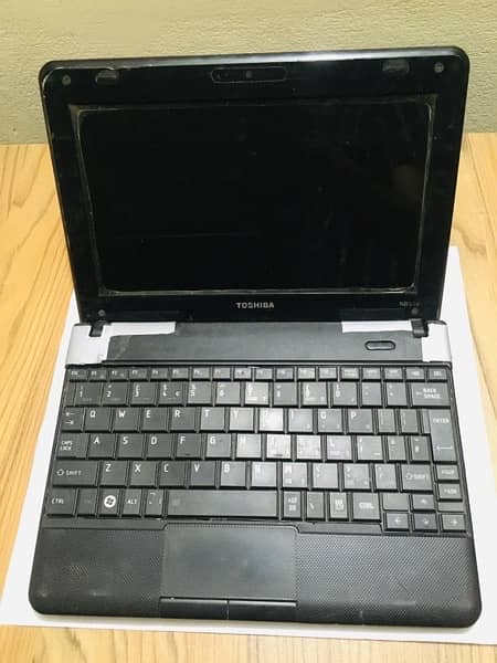 Mini laptop 2gb ram 320gb hard good battery time 3 hours