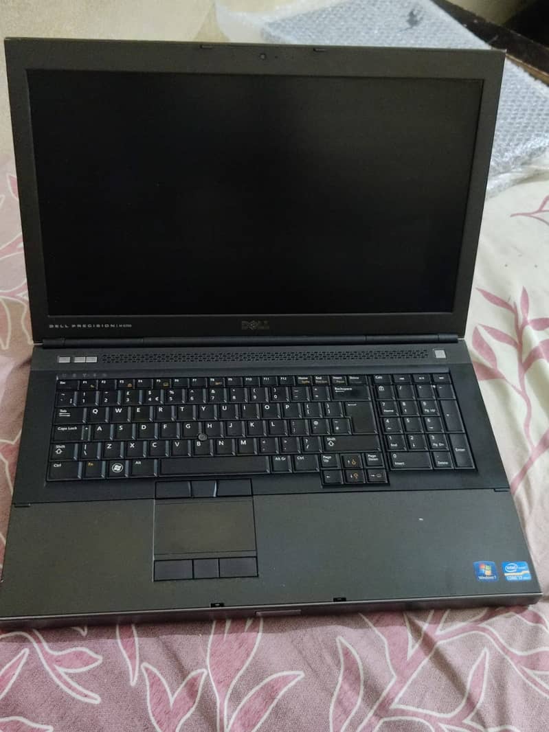 DELL 1-TB-SSD Core i7 3rd Gen 2gb Graphic 8GB RAM 17inch 1080p FHD LED