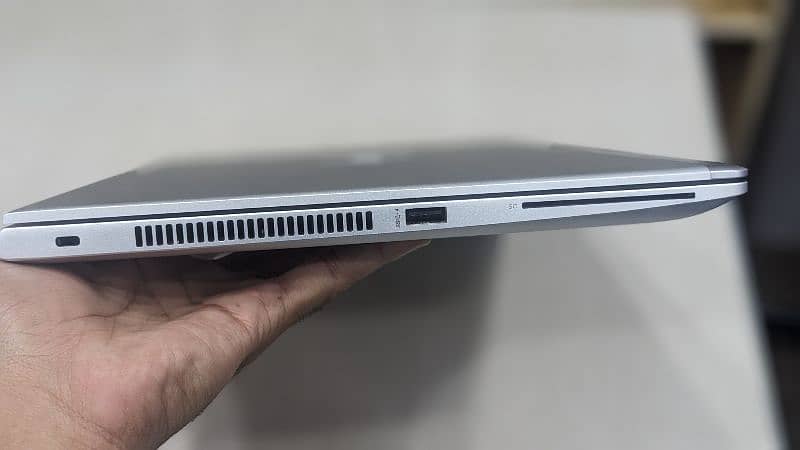 HP 840g6 8gb 256gb ssd i5 8 generation