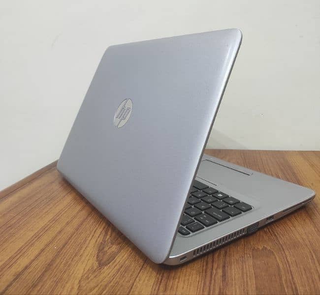 HP-EliteBook 745G3 - AMD Radeon R6 Graphics