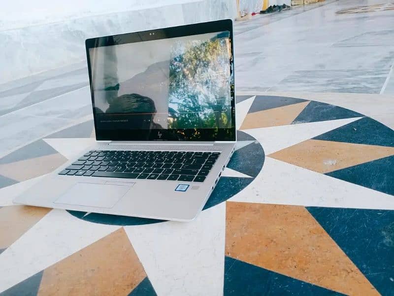 HP 840 G5