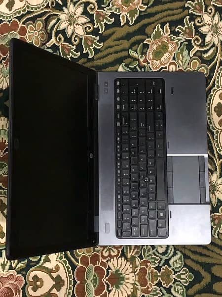 HP ZBOOK CORE i7 gen 4th scratchless 10/10