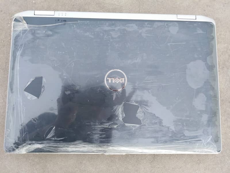 DELL Latitude Book core i5 3rd Gen