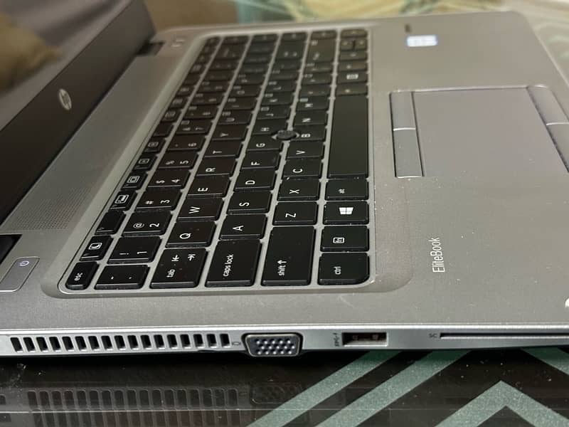hp elite book 840 i5