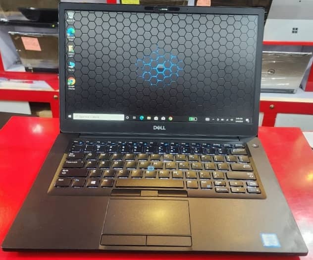 DELL LATITUDE 7490 CORE i7 GEN. 8th 16GB DDR4 RAM 256G SSD FHD BACKLIT