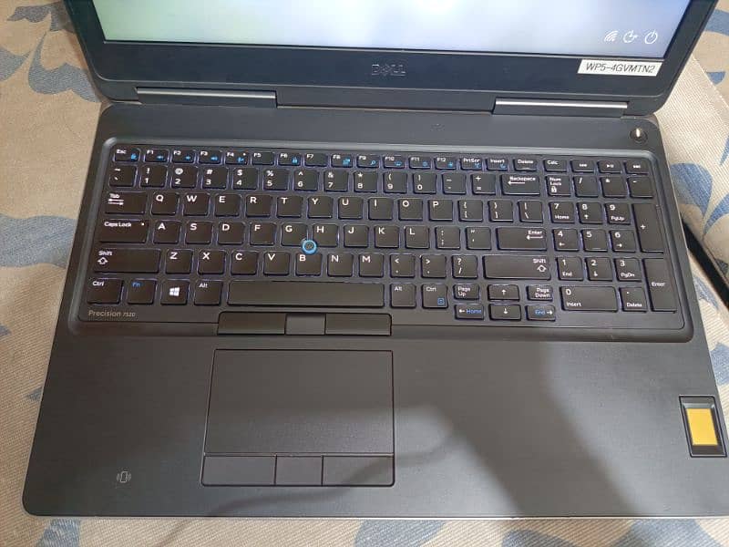 Dell precision 7520 workstation