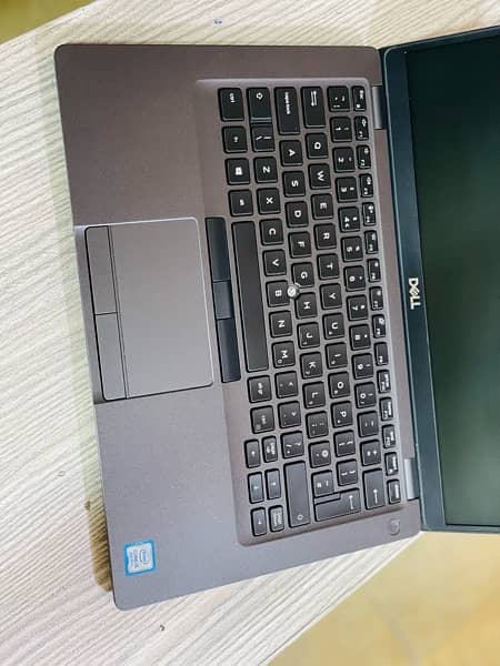 Dell 5400 i5 8th 8/256