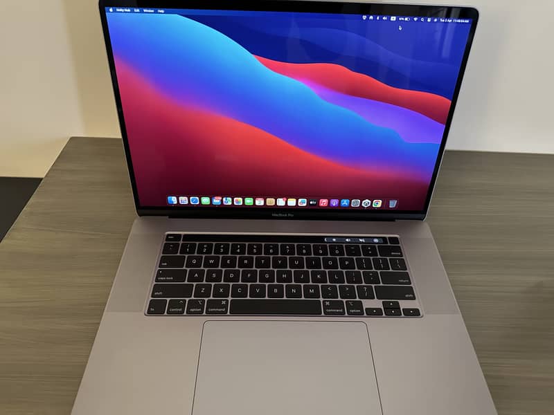 Macbook Pro 2019 16 inch CTO model i9 2.4GHz 8 Core 64GB 1TB SSD