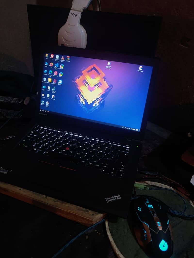Lenovo T450 Laptop - Core i5 5th Gen, 8GB RAM, 128GB SSD, Dual Battery