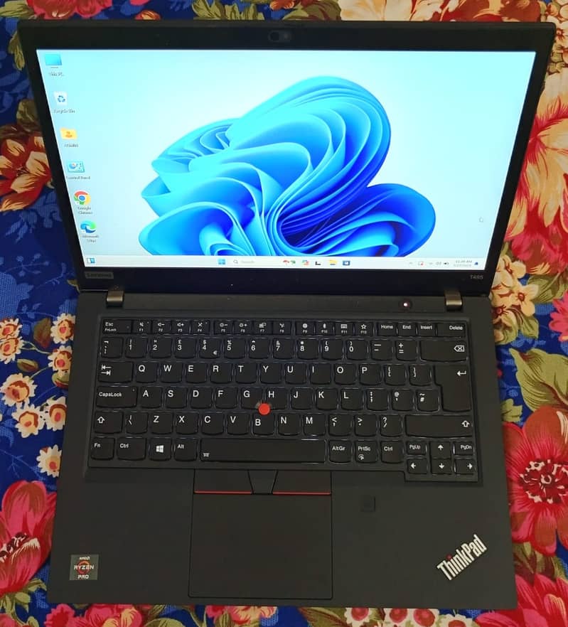 Lenovo Ryzen 7 PRO 3700U=Core i7 10thGEN 2GB-RADEON 8GB-RAM 250GB-NVME