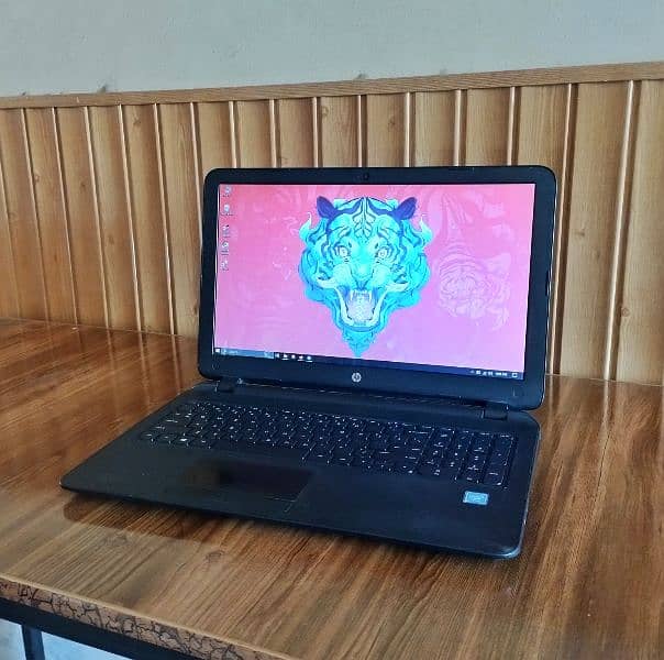 HP Notebook 15 Laptop 6th Generation Intel Celeron N3050