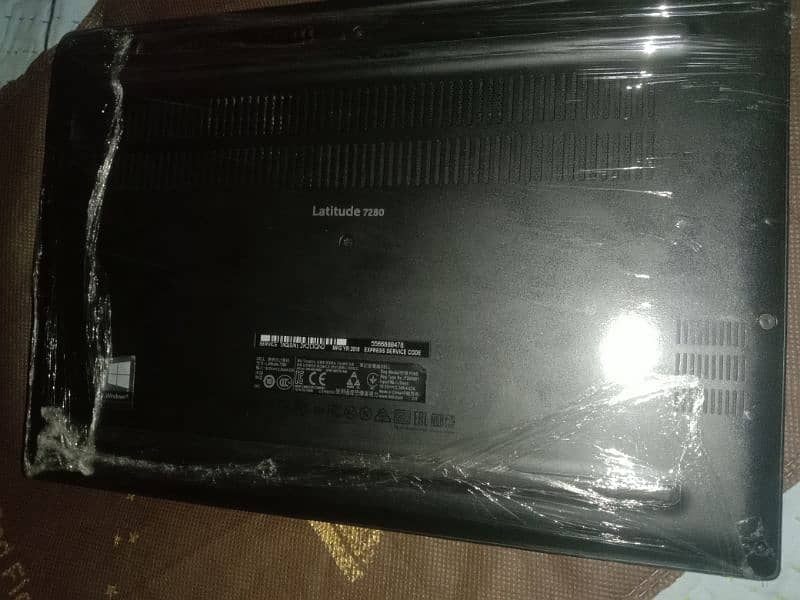 Laptop latitude 7280 8GB Ram with good condtion