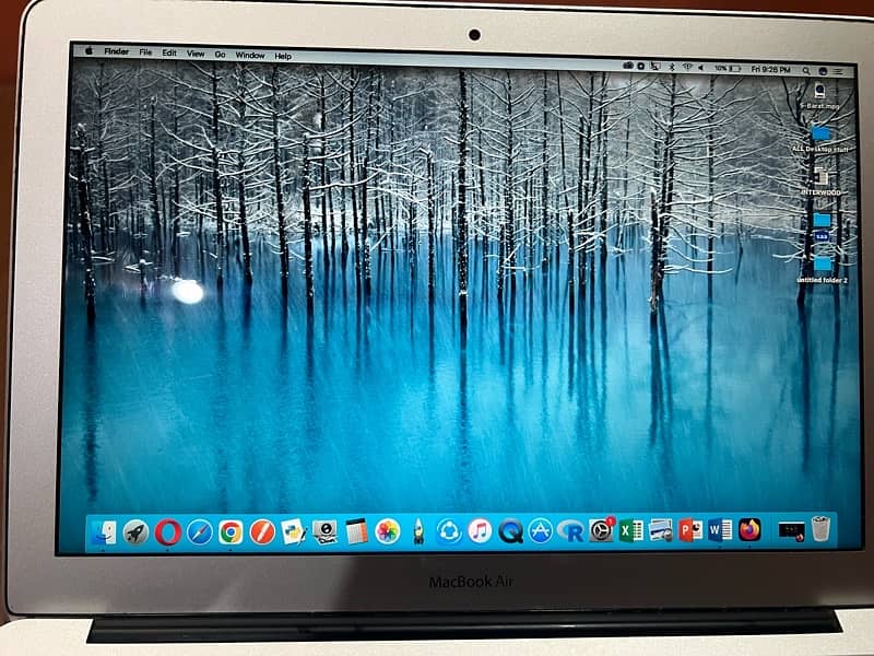 Macbook Air 2017 Model | 8 GB 128 GB SSD