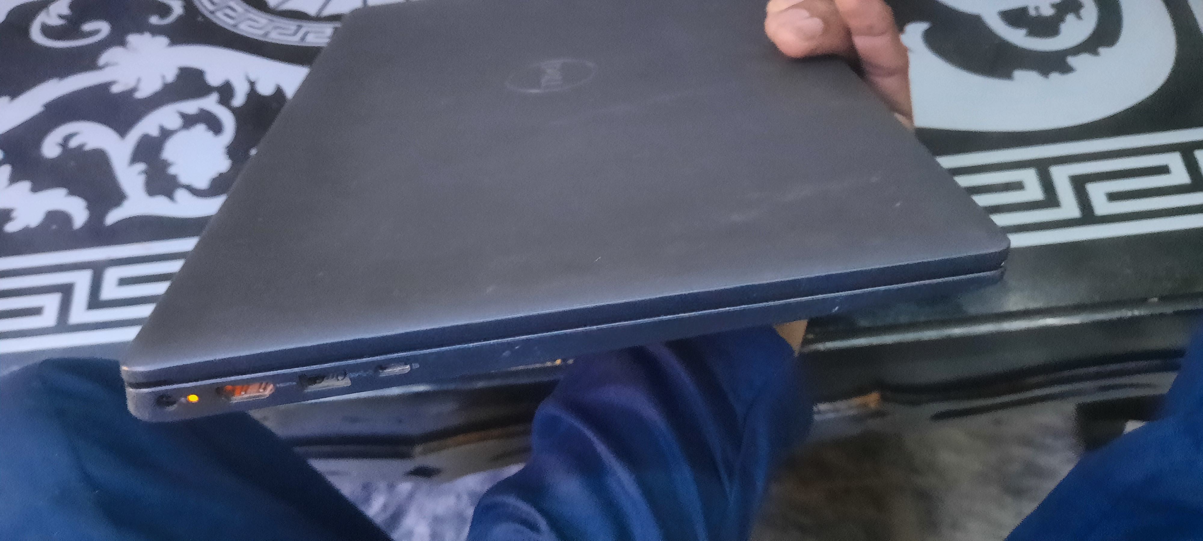 Dell latitude 3520 11th Generation 