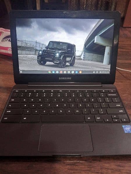 Samsung Chromebook 500c || 2 GB Ram || 16 GB Storage || Battery 6 Hour