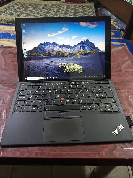 Lenovo Thinkpad i5-7th gen 8 GB RAM and 256 SSD