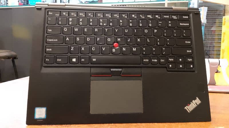 Lenovo yoga x370