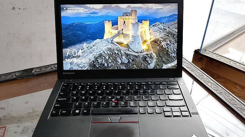 Lenovo Thinkpad laptop Core i5 5th generation