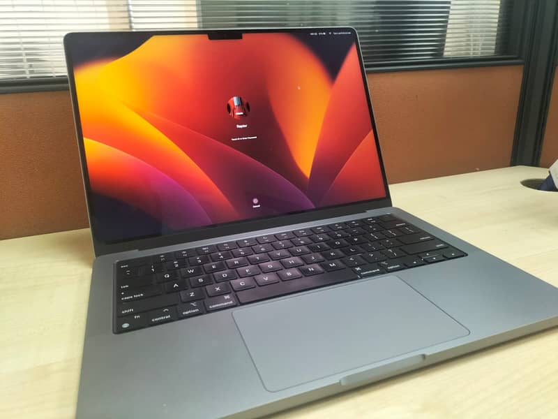 MackBook Pro M2 14 Inch 2023, 16 GB, 512 GB SSD With Apple Care Plus