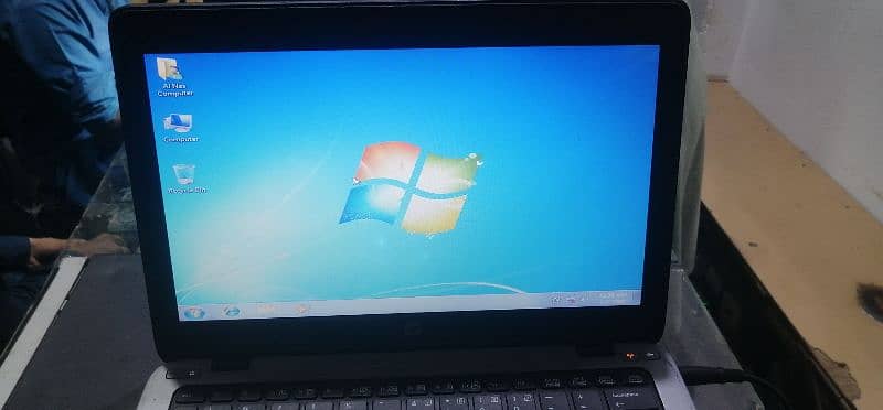 Hp Elitebook 820 G1 - Core i5 4th Generation