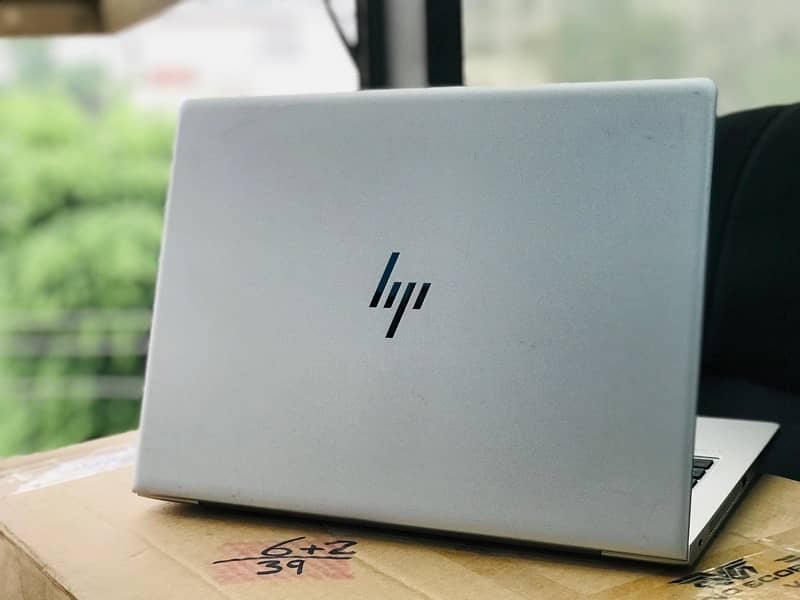 Hp Elite Book 735 g6 Ryzen 5-3500u Dedicated 2gb graphic