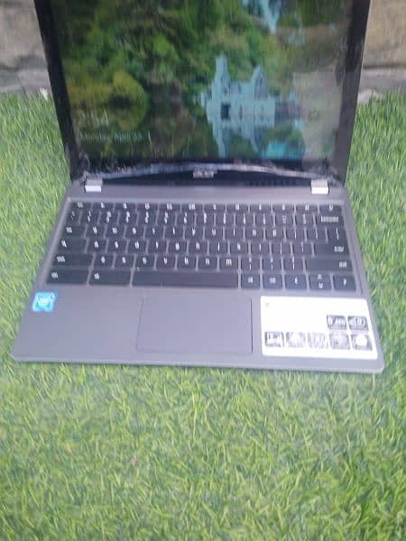 Acer laptop Model C740