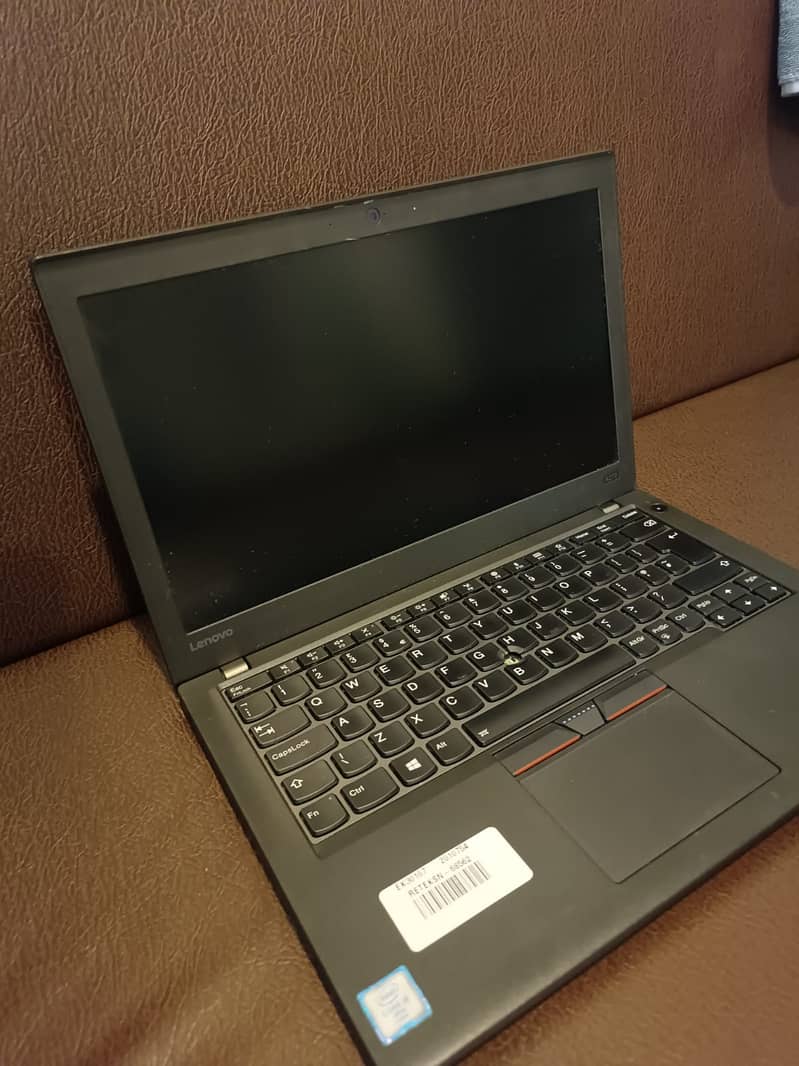 X270 i5 6th/8GB/256GB/12.5″ HD LED/Win 10 Pro Gen