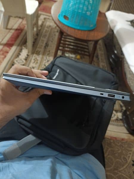 HP PAVILION 15-EH2065AU