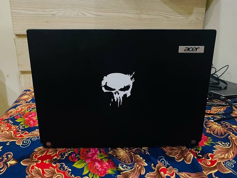Acer laptop core i7 with amazing performance urgent