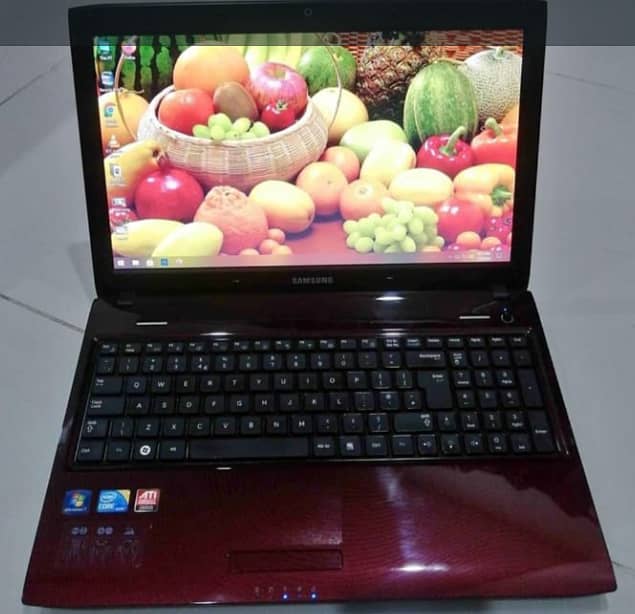 laptop / electronics