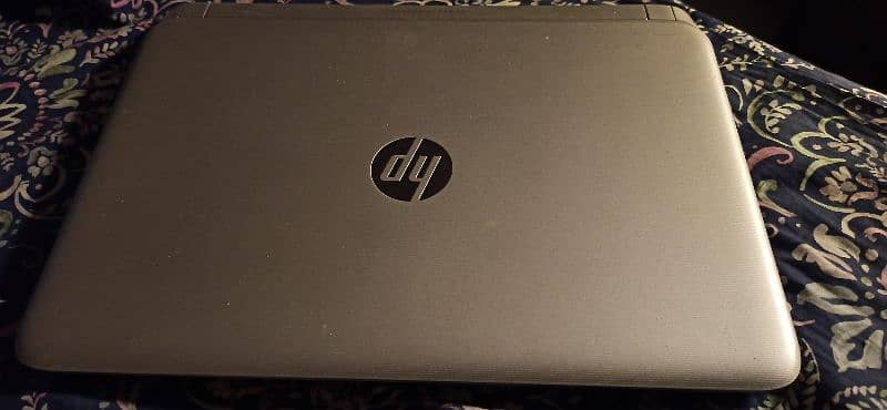 hp touch screen AMD 8gb ram