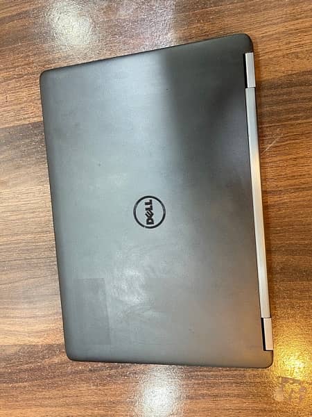 Dell latitudeE7470 corei5 8ram/256ssd 6the generation 2.50ghz