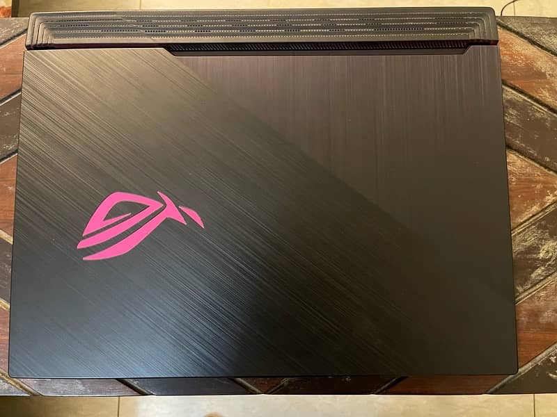 ASUS ROG Strix G512LI