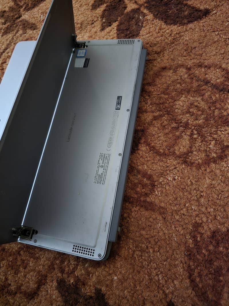 Dell Latitude 7200 2 in 1 intel core i5