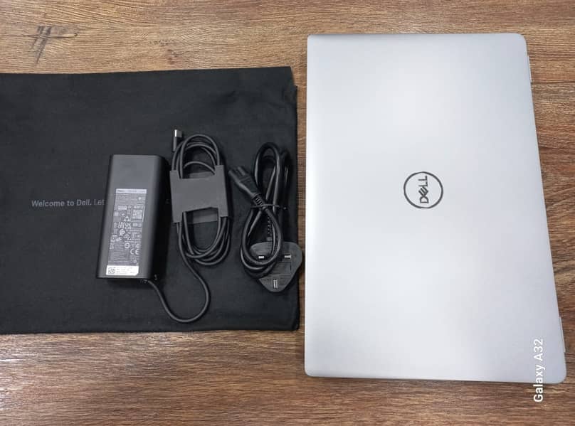 DELL LATITUDE 5440 13th Generation core i5 open box brand new