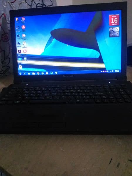Lenovo B570e