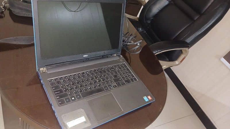 Dell  Intel Core i3