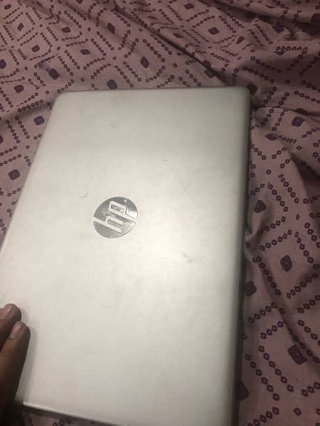 HP INTEL CORE i3 8th GEN