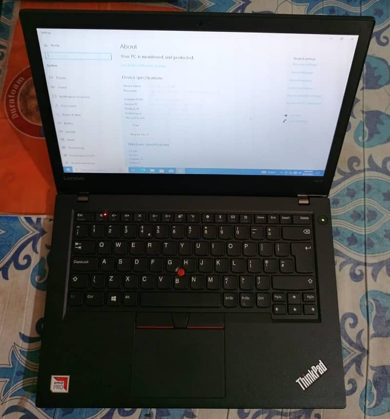 Lenovo Thinkpad a475 AMD A12 8000 series 8GB RAM 256GB NVME 14inch