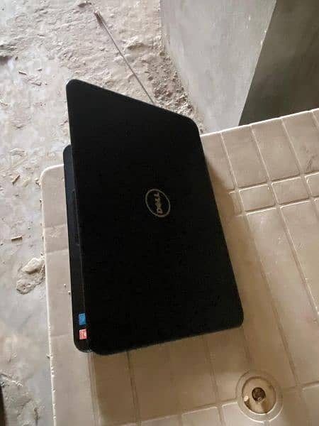 Dell laptop 03001451460