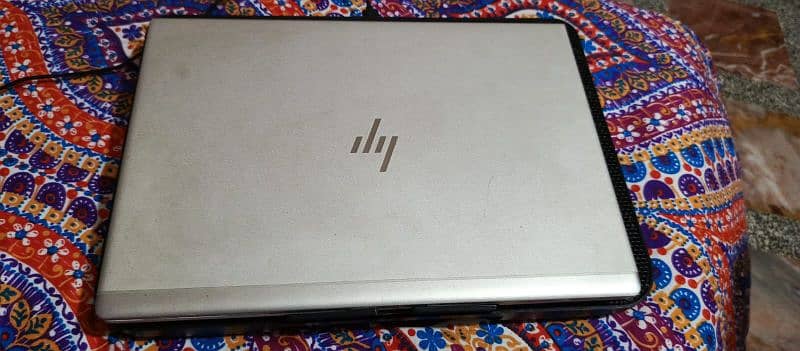 HP 840 G5 i5 8th gen