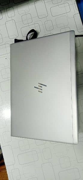 Hp Elite book 840 g6 i7 / 8th gen