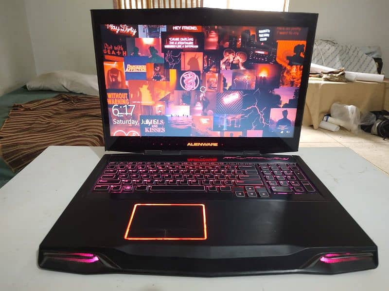 alienware gaming laptop 16 gb ram ,128 gb ssd, 320 hdd, 1gb graphics