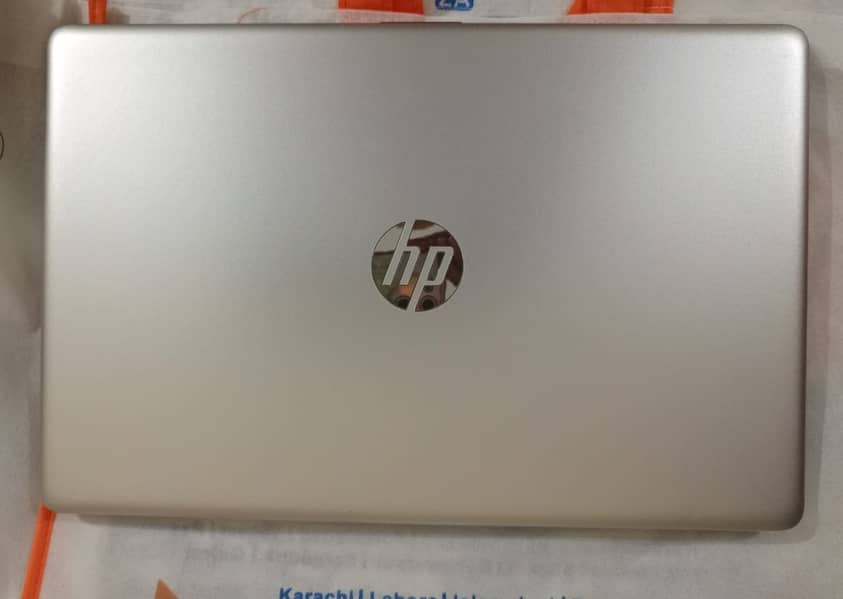 4K Display HP Ryzen 5=Core i7 10thGEN 16GB RAM 256GB NVME 15.6"LED