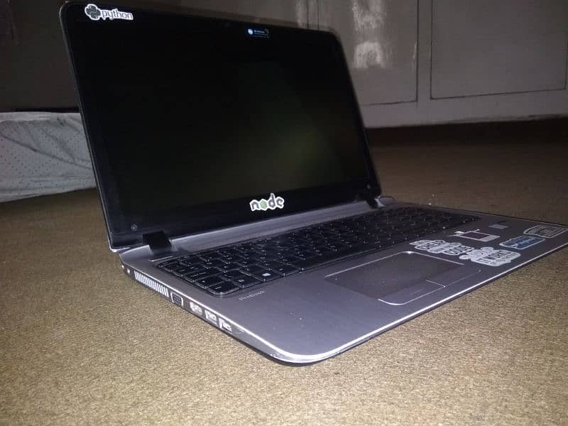 HP core i7 6th generation with 2gb graphic card